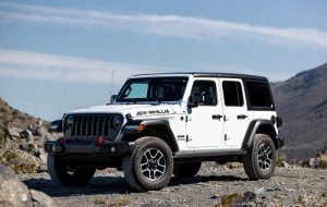 جیپ رانگلر وایت‌کپ ۲۰۲۶؛ بزرگداشتی برای تاریخچه سقف‌های هاردتاپ جیپ